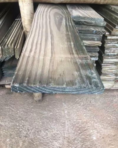 Tabua de Pinus Tratada em São Paulo